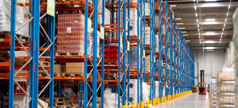 Maximising Efficiency The Advantages of Epoxy Flooring for Warehouses cover